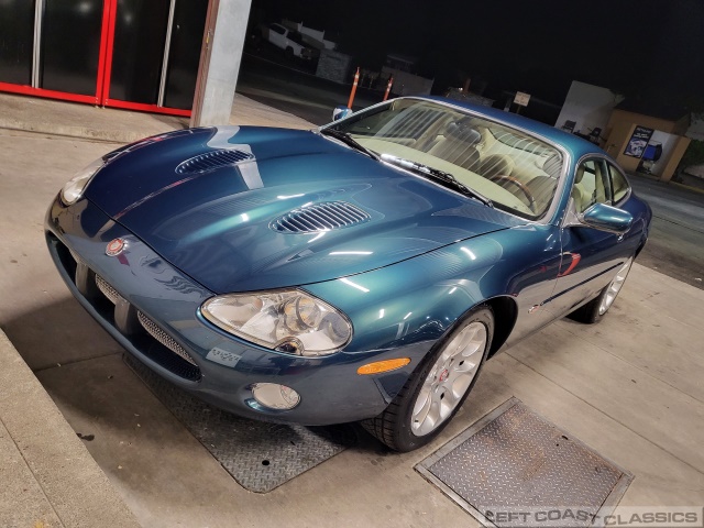 2002-jaguar-xkr-009.jpg