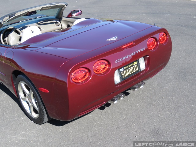 2003-corvette-c5-50th-anniversary-064.jpg