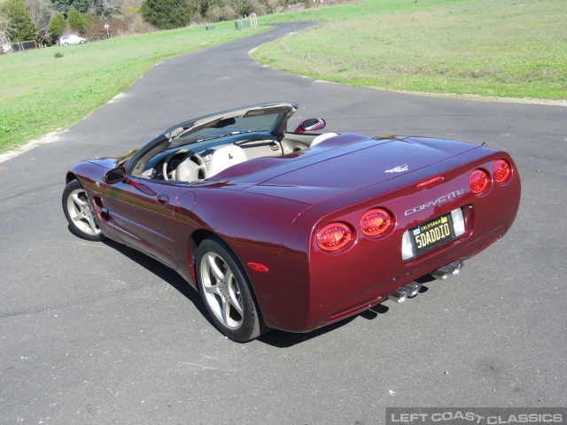 2003-corvette-c5-50th-anniversary-128.jpg