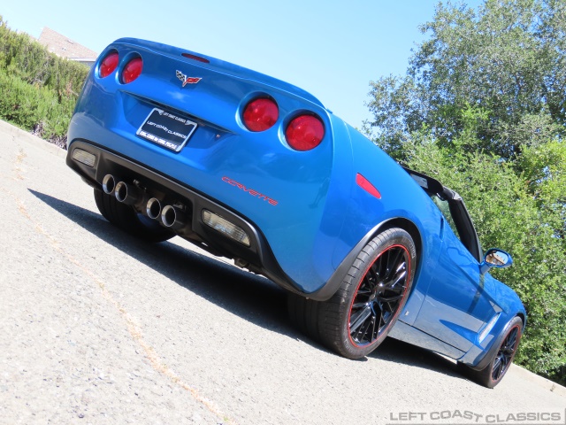 2008-chevrolet-corvette-020.jpg