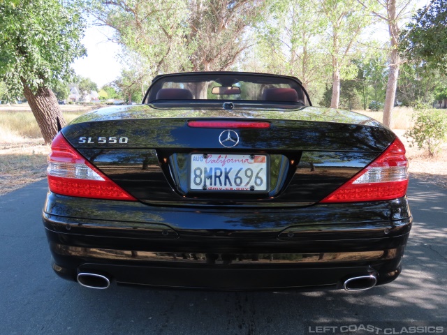 2008-mercedes-benz-sl550-012.jpg