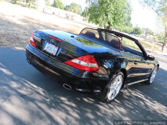 2008-mercedes-benz-sl550-016.jpg