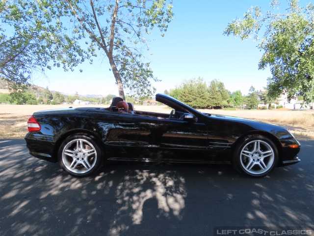 2008-mercedes-benz-sl550-125.jpg