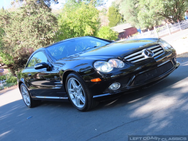 2008-mercedes-benz-sl550-126.jpg