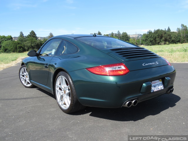 2009-porsche-911-carrera-s-009.jpg