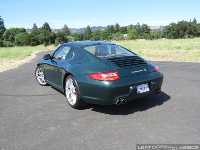 2009-porsche-911-carrera-s-011.jpg