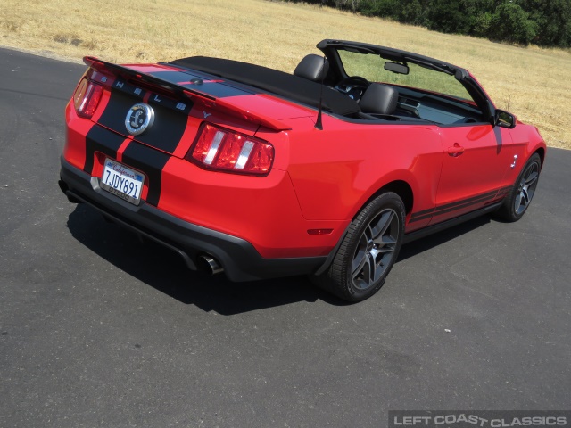 2010-ford-shelby-gt500-146.jpg