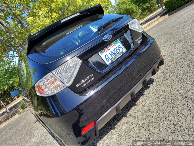 2010-subaru-impreza-wrx-039.jpg