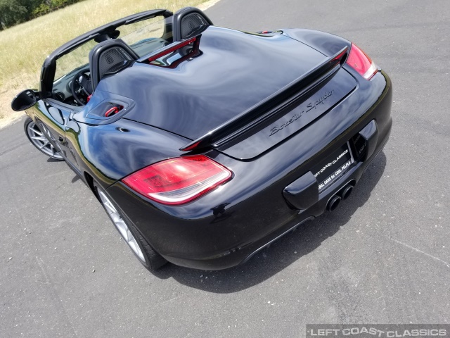 2011-porsche-boxster-spyder-058.jpg