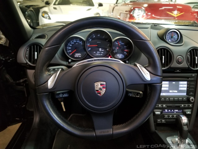 2011-porsche-boxster-spyder-072.jpg