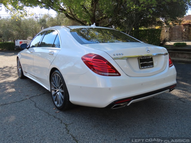 2016-mercedes-benz-s550-011.jpg