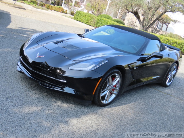 2017-chevrolet-corvette-z51-lt2-012.jpg