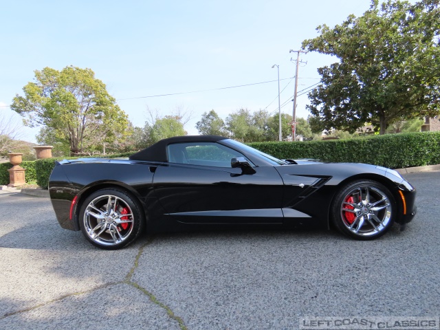 2017-chevrolet-corvette-z51-lt2-046.jpg