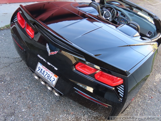 2017-chevrolet-corvette-z51-lt2-102.jpg