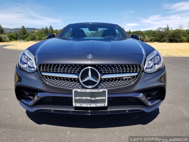 2019-mercedes-benz-amg-slc-43-004.jpg