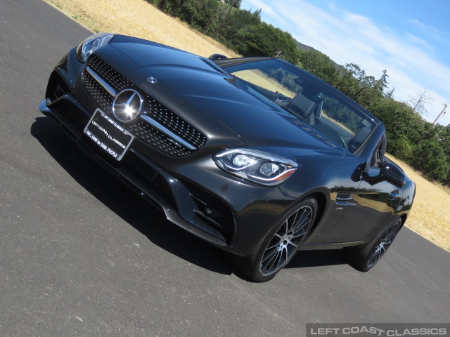 2019-mercedes-benz-amg-slc-43-008.jpg