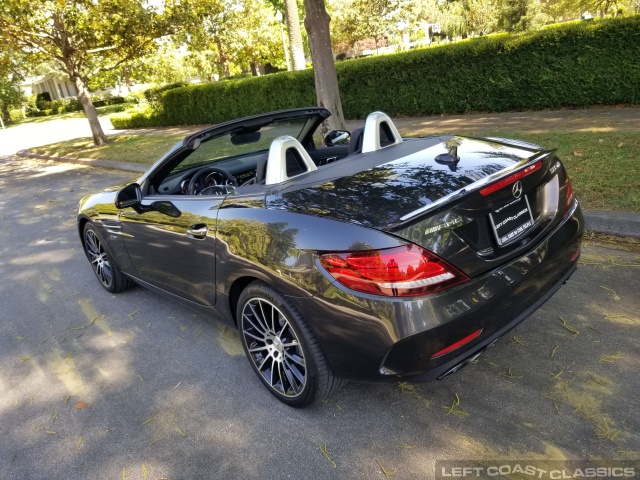 2019-mercedes-benz-amg-slc-43-016.jpg