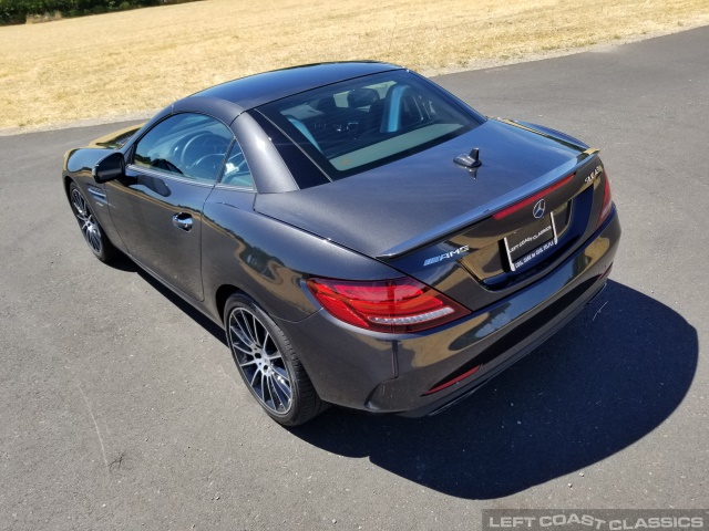 2019-mercedes-benz-amg-slc-43-023.jpg