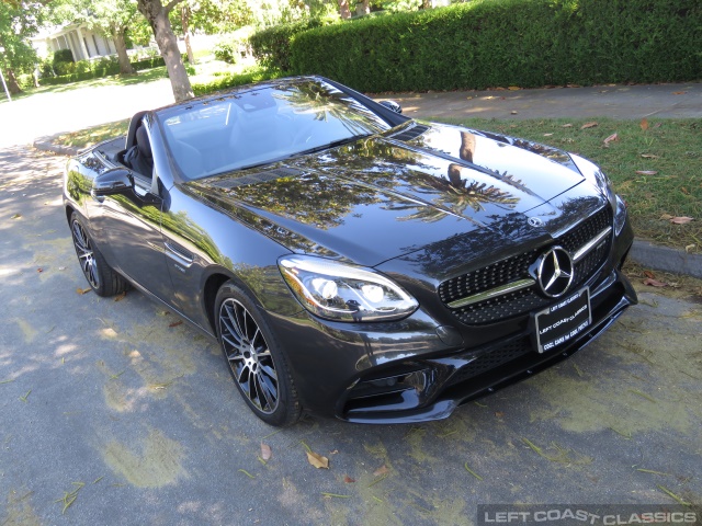 2019-mercedes-benz-amg-slc-43-039.jpg